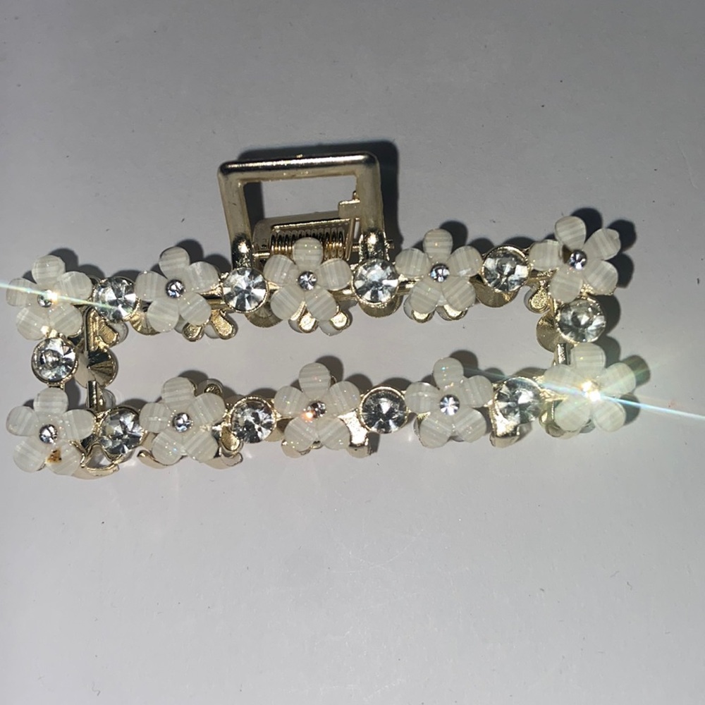 🌷NEW hair claw clip